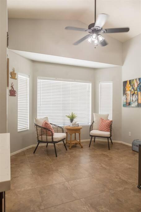 Cozy Home With Pool, Fire Table, Bbq, Rv Parking メサ エクステリア 写真