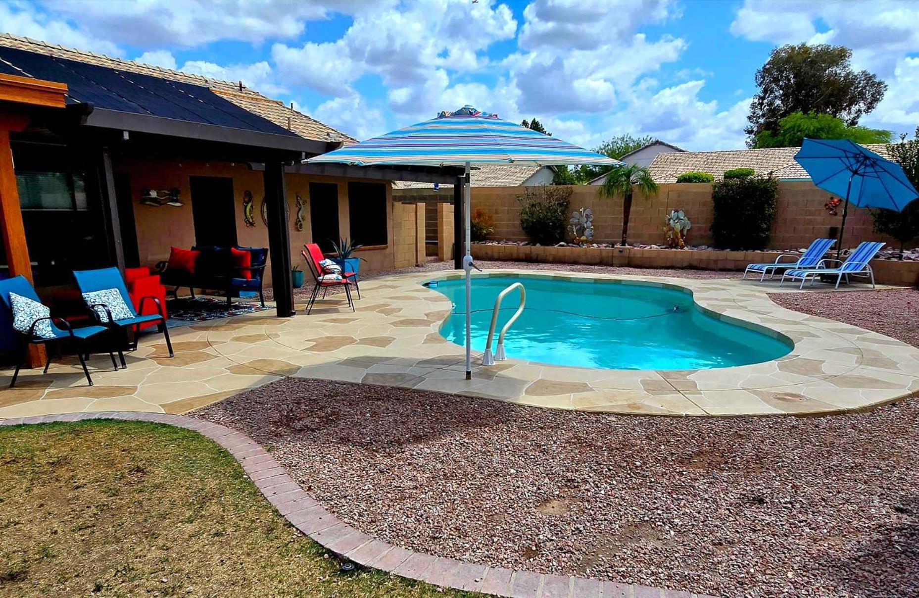 Cozy Home With Pool, Fire Table, Bbq, Rv Parking メサ エクステリア 写真
